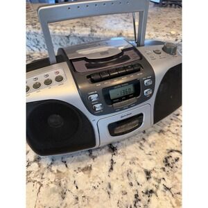 Lenoxx Sound CD-210 Boombox Portable Stereo CD Cassette Radio Player AM/FM ViDeO